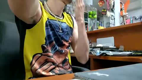 Snapshot of jhosuamoore2 chatting on 10.22.25 jhosuamoore2 online show from 10.22.25