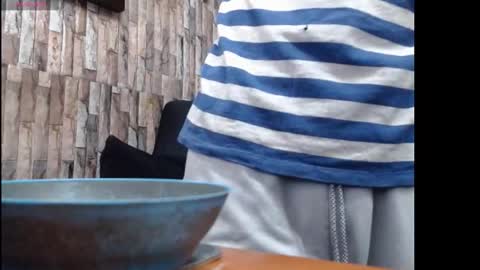 Snapshot of jhosuamoore2 chatting on 11.05.25 jhosuamoore2 online show from 11.05.25