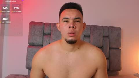 Jhonatan80  online show from 04.17.26