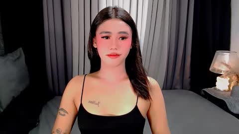 Snapshot of jhuliana_and_charles_room chatting on 11.16.25 jhuliana_and_charles_room online show from 11.16.25