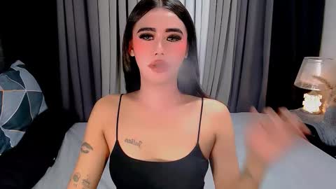 jhuliana_and_charles_room online show from 12.02.25