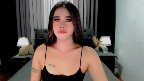 jhuliana_and_charles_room online show from 03.28.26
