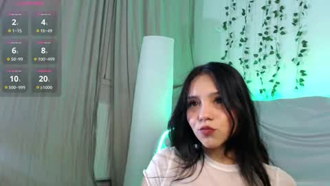 Snapshot of ji_hye_sweet chatting on 10.17.25 Ji Hye online show from 10.17.25