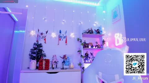 Snapshot of ji_hyun chatting on 01.16.25 Ji online show from 01.16.25