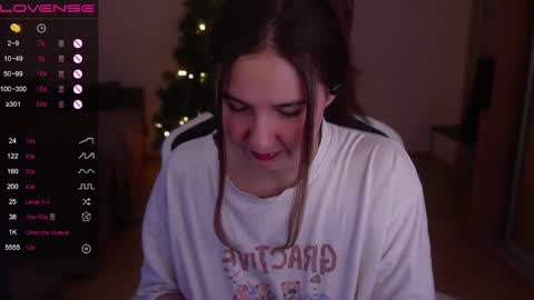 jia_lisaa online show from 12.22.24