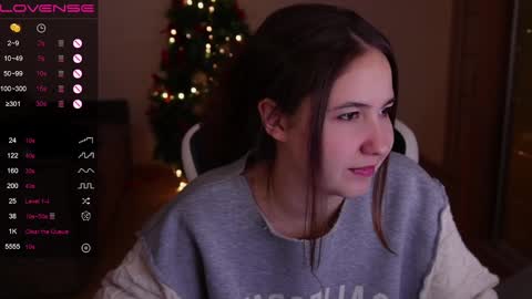 jia_lisaa online show from 01.02.25