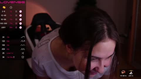 jia_lisaa online show from 01.24.25