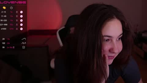 jia_lisaa online show from 02.15.25