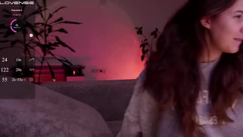 jia_lisaa online show from 11.03.25