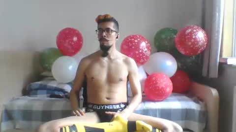 Snapshot of jiangouxiong chatting on 12.25.24 Schamil jiangouxiong on InstagramTelegram channel online show from 12.25.24