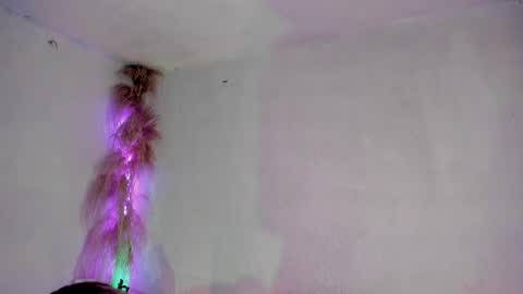 jianilnescoth online show from 02.10.25