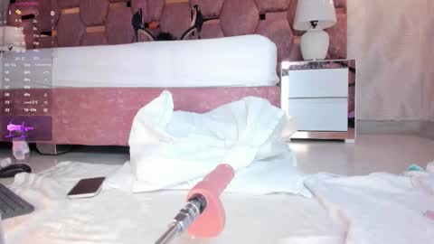 Jiggly online show from 11.14.25