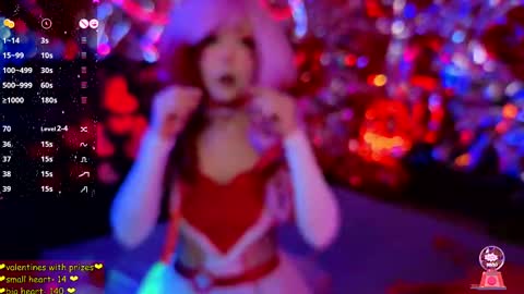 Snapshot of jiglipuf chatting on 02.15.25 online show from 02.15.25