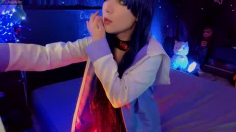 Snapshot of jiglipuf chatting on 09.27.25 online show from 09.27.25