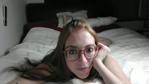 Snapshot of jilliangiselle chatting on 06.23.26 jilliangiselle online show from 06.23.26