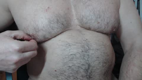 Snapshot of jimbeefbear chatting on 12.25.24 Jim online show from 12.25.24