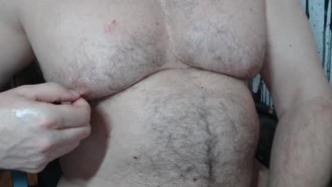 Snapshot of jimbeefbear chatting on 01.11.25 Jim online show from 01.11.25