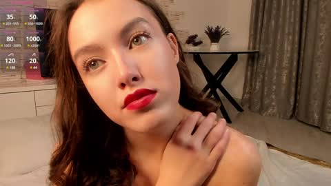 Snapshot of jimenachan chatting on 12.10.24 Alla online show from 12.10.24