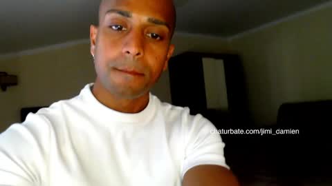 Snapshot of jimi_damien chatting on 05.20.26 JD online show from 05.20.26
