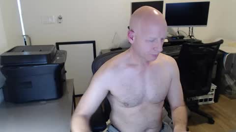 Snapshot of jimraynor6969 chatting on 01.13.26 Jim Raynor online show from 01.13.26