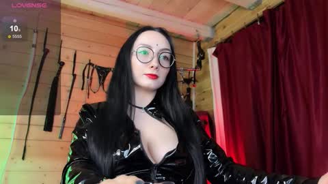 Jinhee Noir online show from 03.02.26