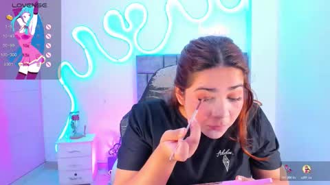 kim online show from 11.05.25