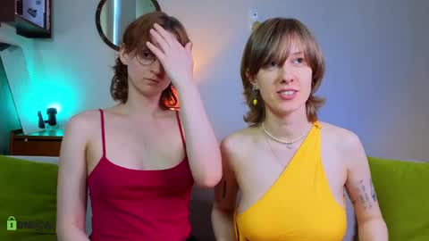 Hey Guys We are Julia ginger  Tina brunette online show from 04.17.26