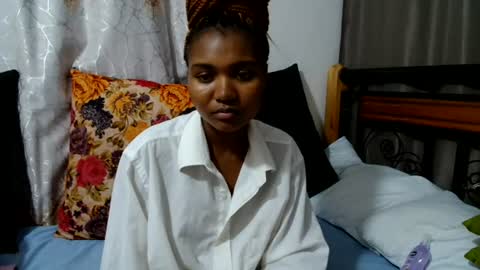 Snapshot of jjsecrets_ chatting on 07.28.26 JJ online show from 07.28.26