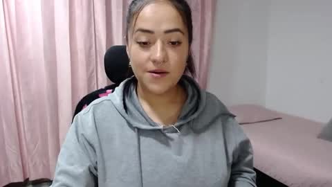 Julieta online show from 02.15.25