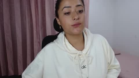 Julieta online show from 02.20.25