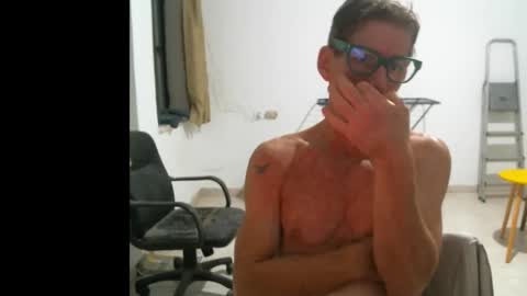 Snapshot of jlmbud chatting on 02.16.25 jlmbud online show from 02.16.25