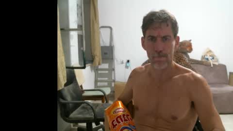 Snapshot of jlmbud chatting on 10.05.25 jlmbud online show from 10.05.25