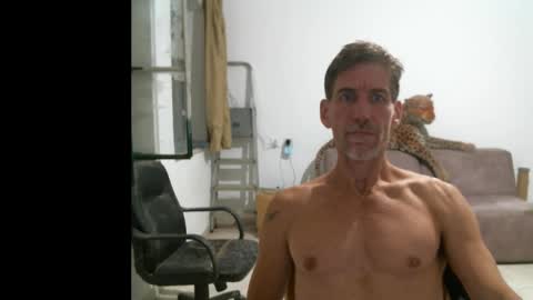 Snapshot of jlmbud chatting on 10.15.25 jlmbud online show from 10.15.25