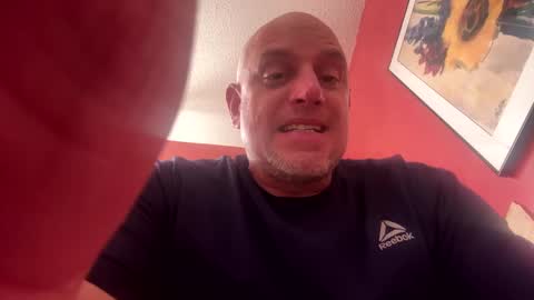 Snapshot of jlovindemsm chatting on 10.06.25 Jimmy online show from 10.06.25