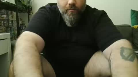 Snapshot of jmos20xx chatting on 10.19.25 jmos20xx online show from 10.19.25