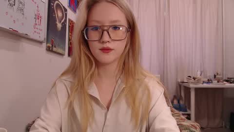 joan_kiss online show from 10.01.25