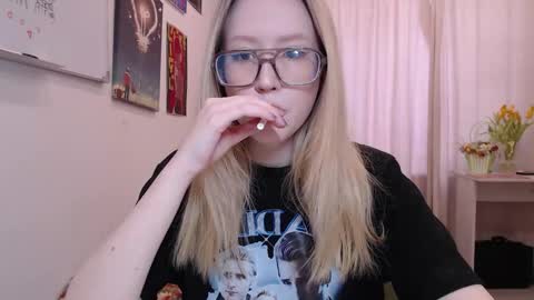 joan_kiss online show from 03.16.26