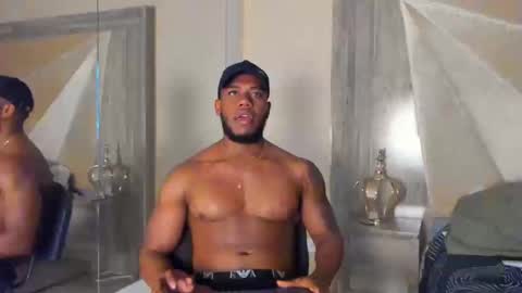 Snapshot of joan_saenz chatting on 01.29.25 JOAN SAENZ online show from 01.29.25