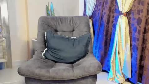 Snapshot of joan_saenz chatting on 02.24.25 JOAN SAENZ online show from 02.24.25