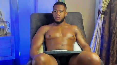 Snapshot of joan_saenz chatting on 03.08.25 JOAN SAENZ online show from 03.08.25