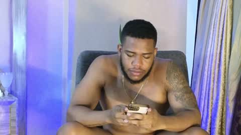 Snapshot of joan_saenz chatting on 09.19.25 JOAN SAENZ online show from 09.19.25