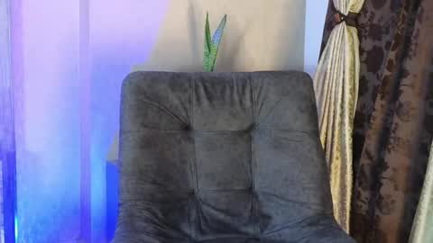 Snapshot of joan_saenz chatting on 11.05.25 JOAN SAENZ online show from 11.05.25