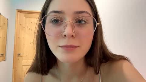 Adel online show from 11.21.25