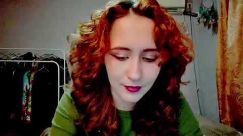 Joannatompson online show from 02.12.26
