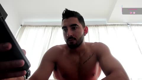 Snapshot of joao_batista_team chatting on 10.12.25 JOAO BATISTA online show from 10.12.25