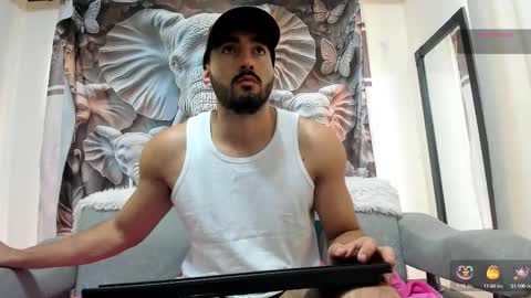 Snapshot of joao_batista_team chatting on 10.16.25 JOAO BATISTA online show from 10.16.25