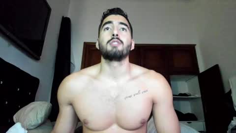 Snapshot of joao_batista_team chatting on 11.04.25 JOAO BATISTA online show from 11.04.25