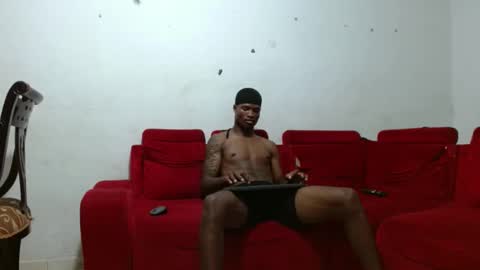 joao_leao online show from 12.03.24