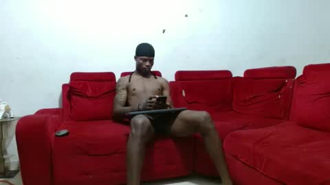 joao_leao online show from 12.06.24