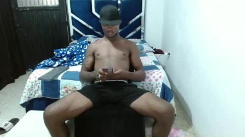 joao_leao online show from 09.08.25